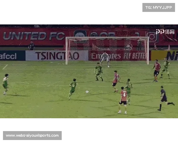 欧塞尔门将雷昂扑出必进球,力保防线不失 欧塞尔门将雷昂扑出必进球,力保防线不失